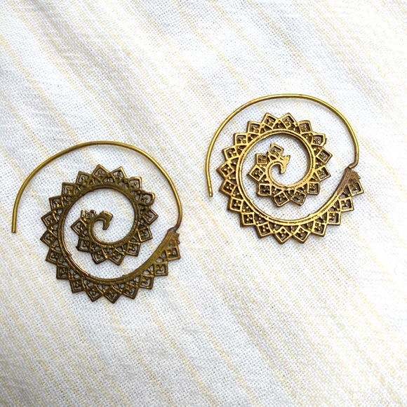 4 earrings and 5 bangles - antique finish - Picture 5 of 8